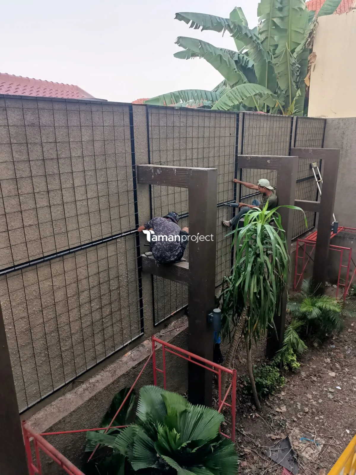vertical garden the home srengseng
